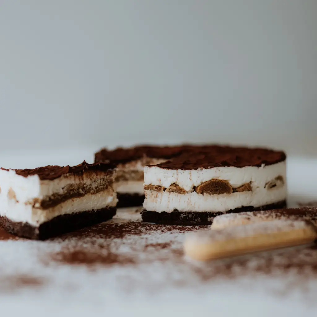 Tiramisu torta od kave i mascarpone kreme