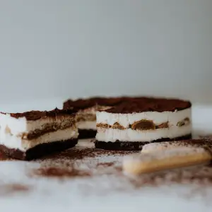 Tiramisu torta od kave i mascarpone kreme