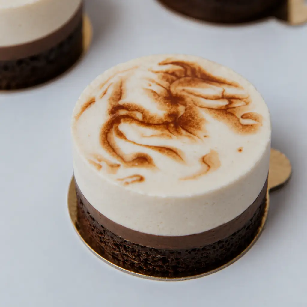 Dolce Bello kolač s čokoladom i lješnjakom